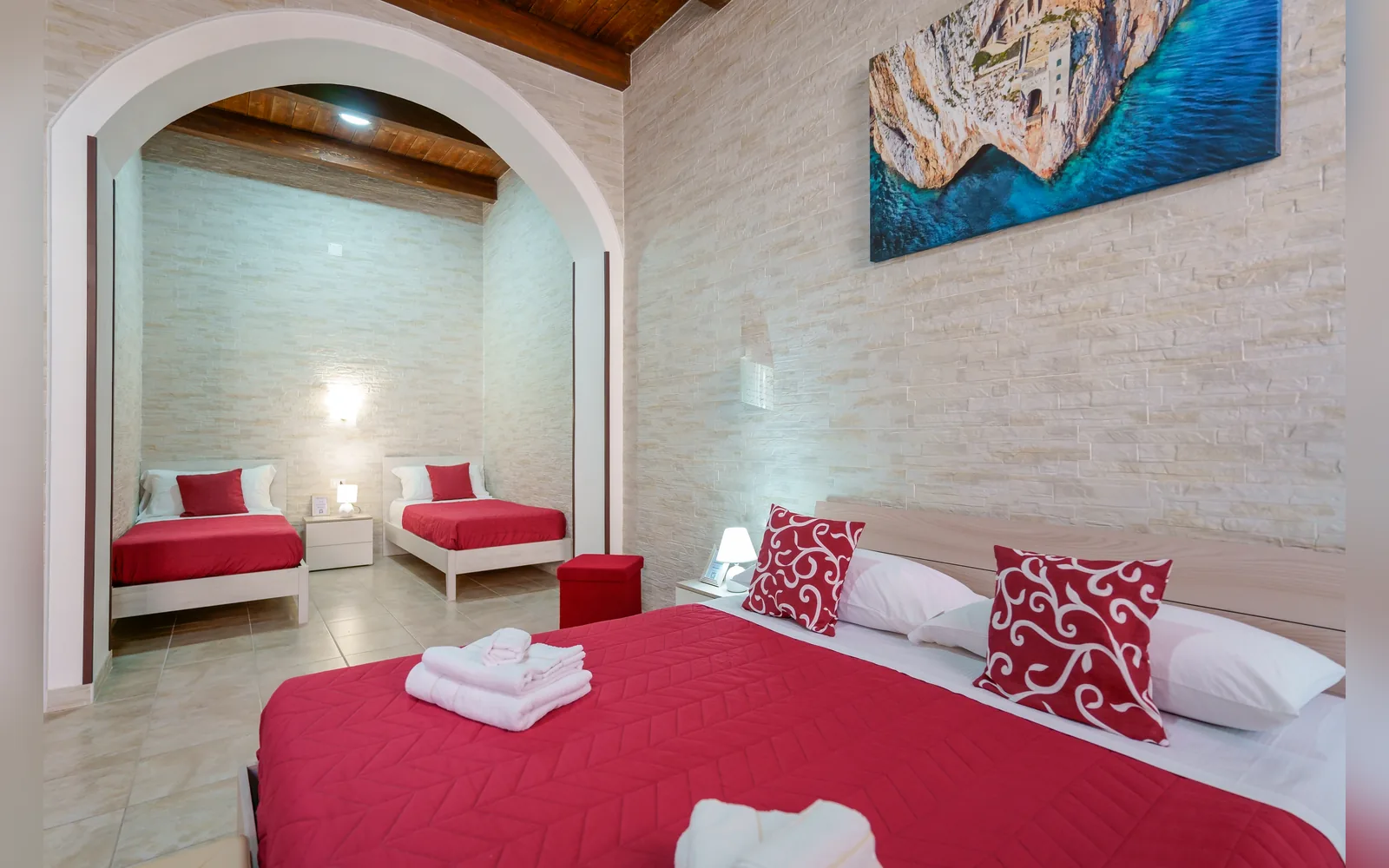 Camera con bagno privato — Domos La Corte Ghibellina, Sud Sardegna (Sardegna) (foto 19)