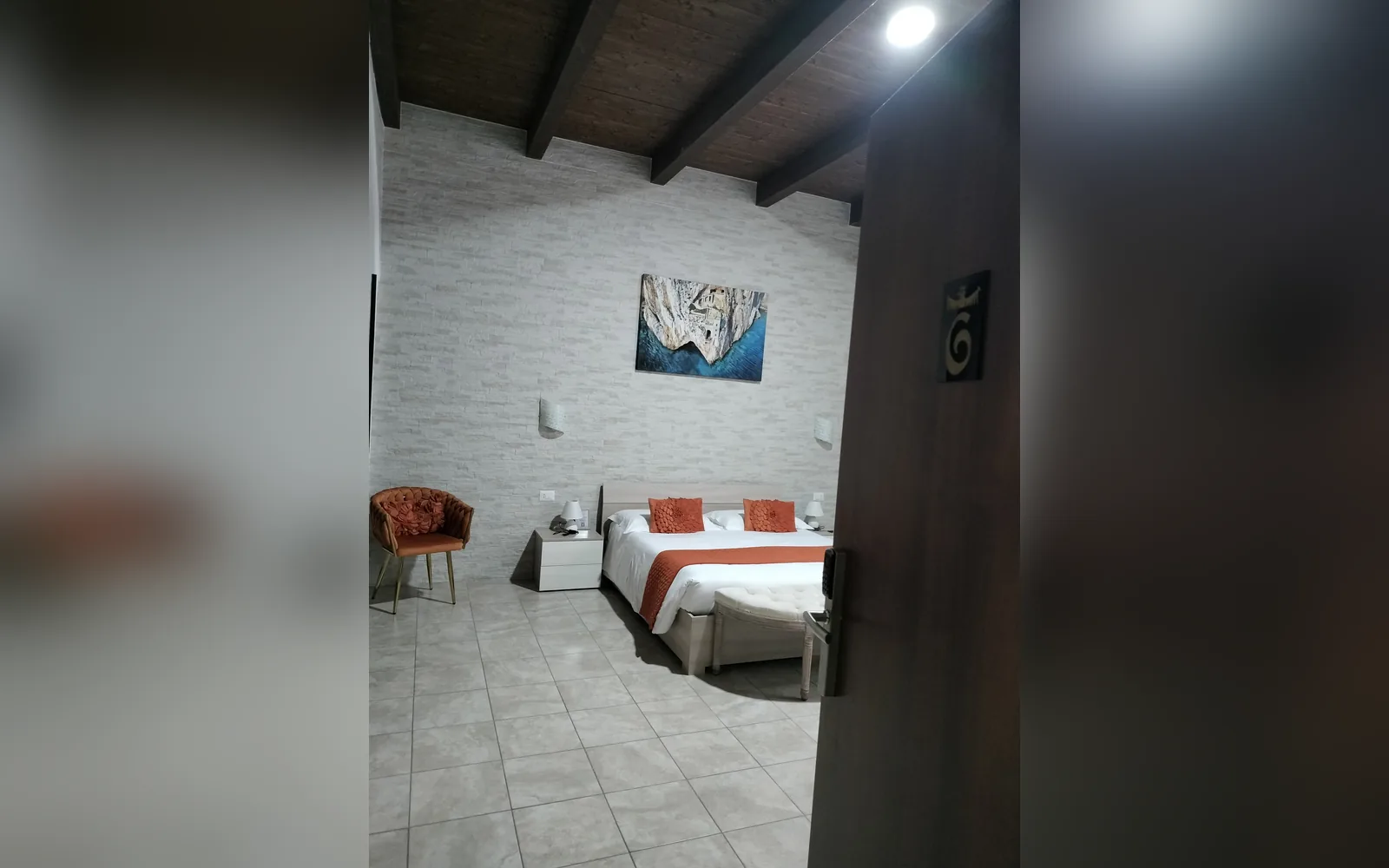 Camera con bagno privato — Domos La Corte Ghibellina, Sud Sardegna (Sardegna) (foto 20)